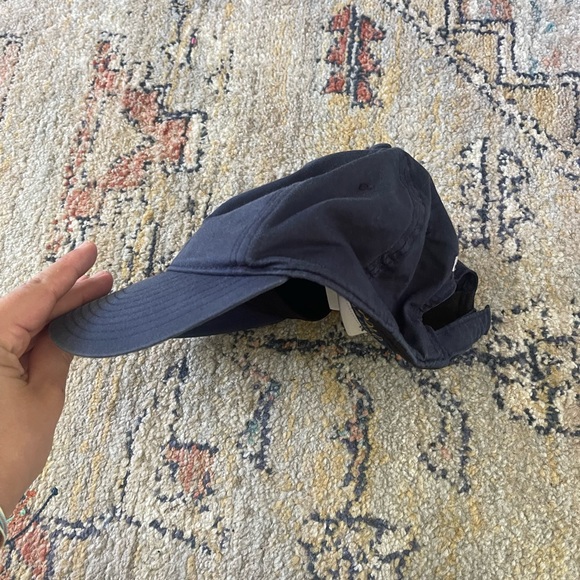 Ralph Lauren Polo performance adjustable hat - big kid size - Picture 5 of 7